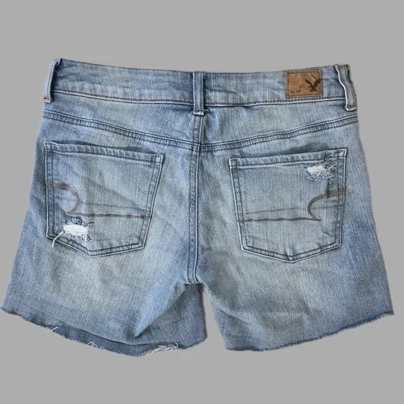 American Eagle Blue Light Wash Distressed Midi Shorts 6 - Picture 6 of 7